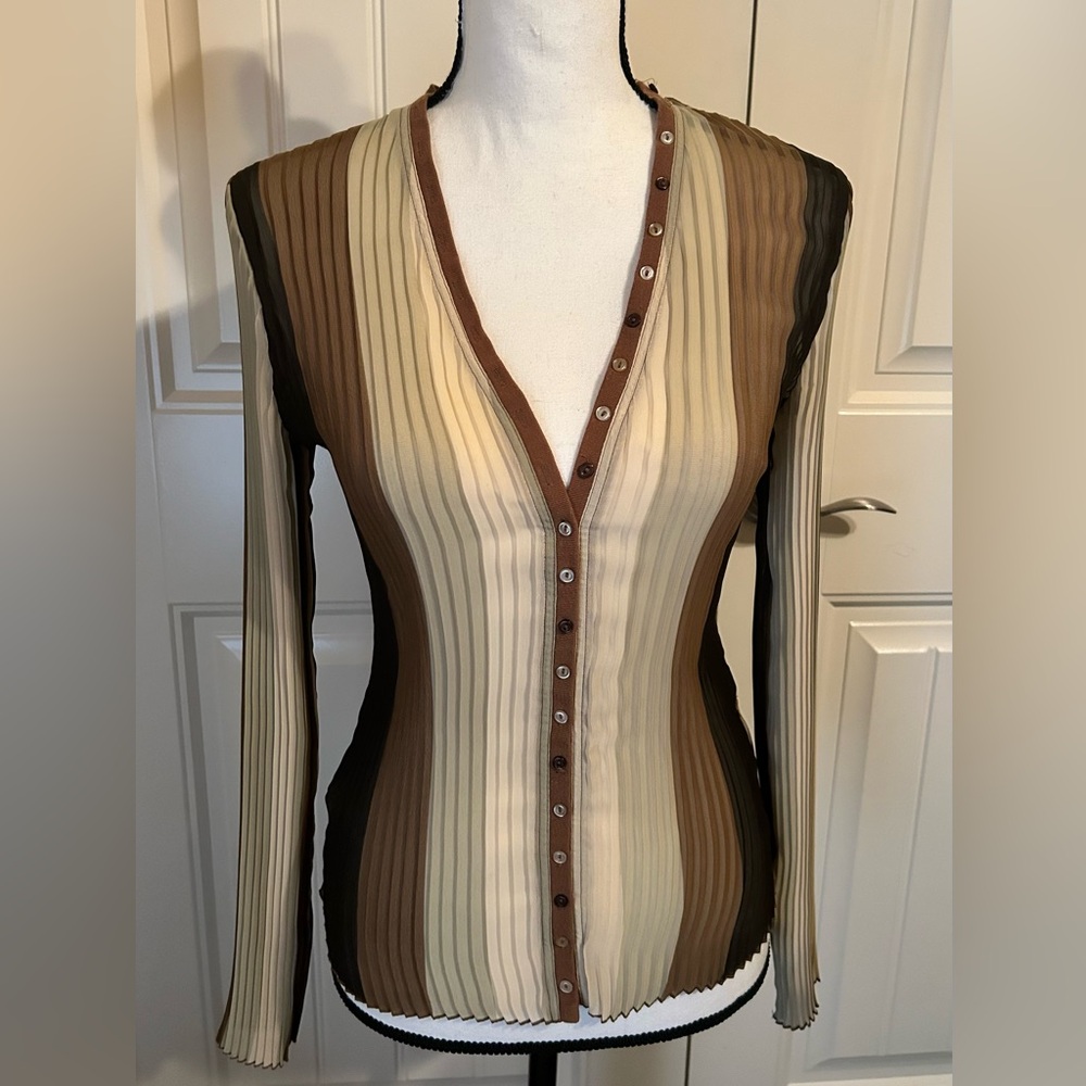 MANGO MNG  Sheer pleated top Size M